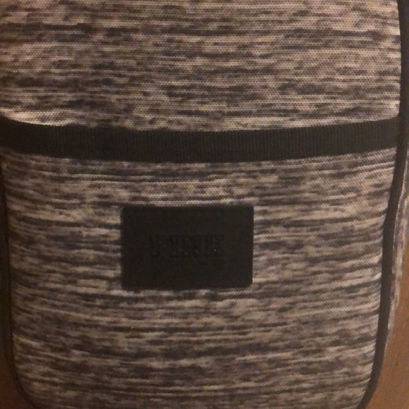 NEW VS PINK CROSSBODY BAG - Picture 2 of 4